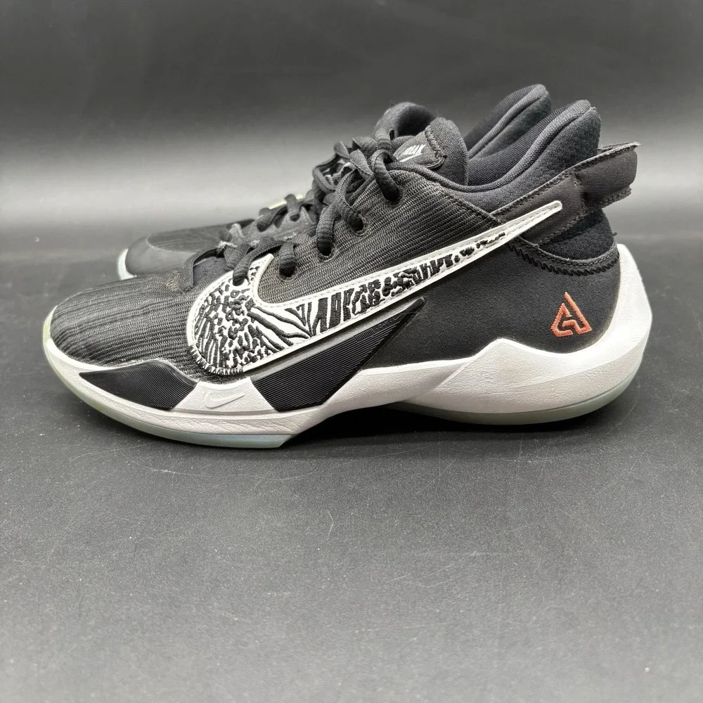 Nike Zoom Freak 2 Giannis Youth Size 4.5 Black White‎ Basketball Shoes CN8574